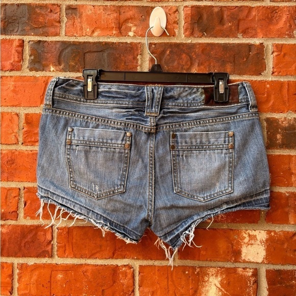X2 Quality Denim Womens 8 Blue Cut Off Jean Cheeky BootyShorts - Picture 4 of 11